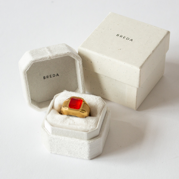 箱に入った状態でお届け 箱に入った状態でお届け