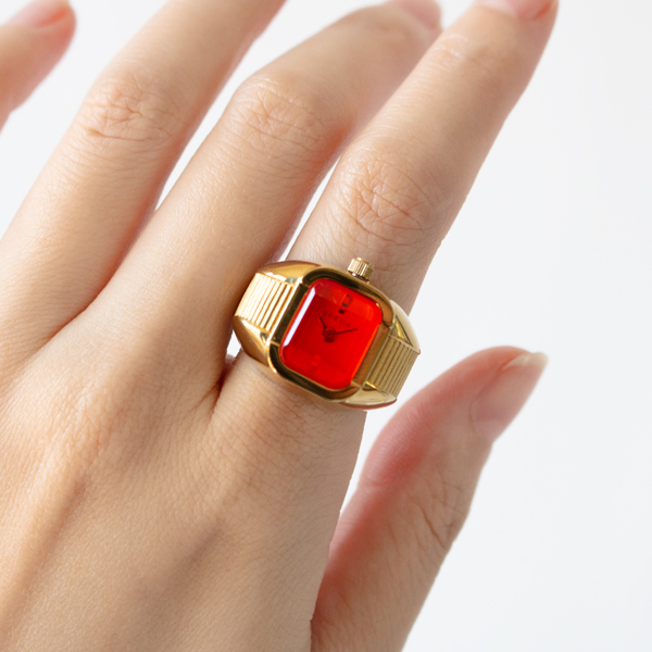 「時間はあなただけのもの」という想いが込められたコレクション 「時間はあなただけのもの」という想いが込められたコレクション