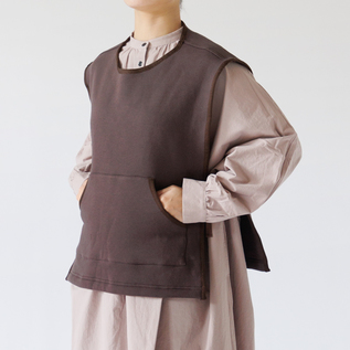 表側(身長163cm・BROWN)
