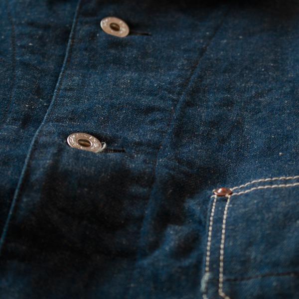 10.5オンスのピュアインディゴ染めデニム生地