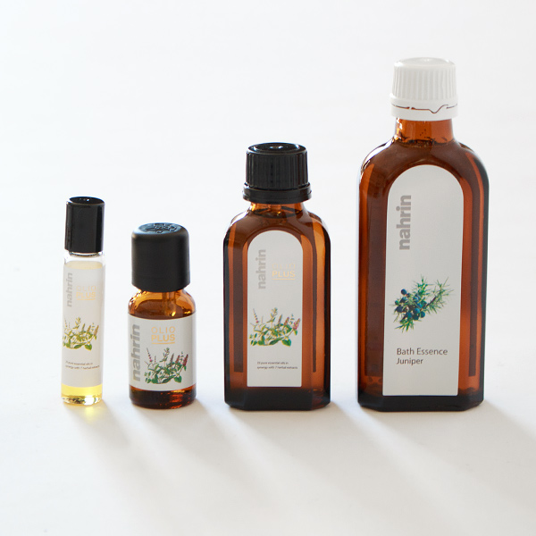 ロールオンタイプやバスエッセンスも取り扱っています ロールオンタイプやバスエッセンスも取り扱っています