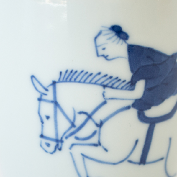 上出長右衛門窯の遊び心が感じられる湯呑