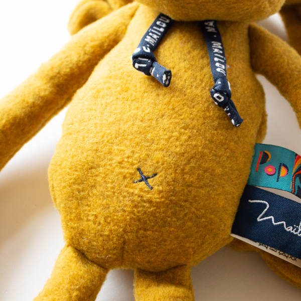 おへそがついています(Toctoc(40cm))