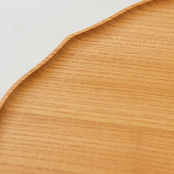 どこかクラシカルな印象の「りん」