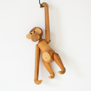 WOODEN ANIMALS