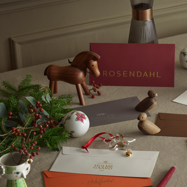 北欧のインテリアとも相性良く飾れます。