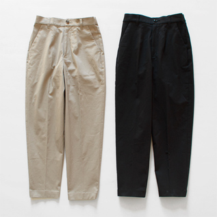 ストレッチツイル アジャスター付きテーパードパンツ