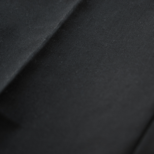 整った品性のある質感の生地(BLACK) 整った品性のある質感の生地(BLACK)