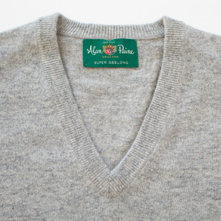 12G V NECK SWEATER／ALAN PAINE（アラン ペイン） / Shop ZUTTO for