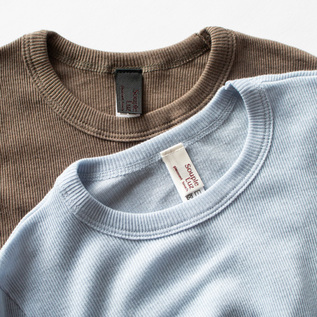 OLIVE DRABとCLOUDY BLUE