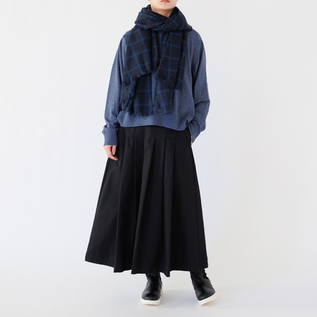 ストレッチツイル ファスナー付きタックフレアスカート／ZUTTO（ズット