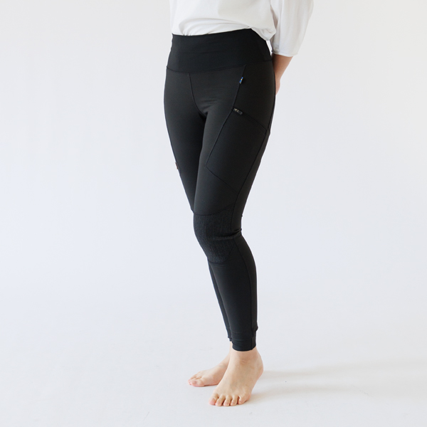 ストレッチ性の高いレギンスです