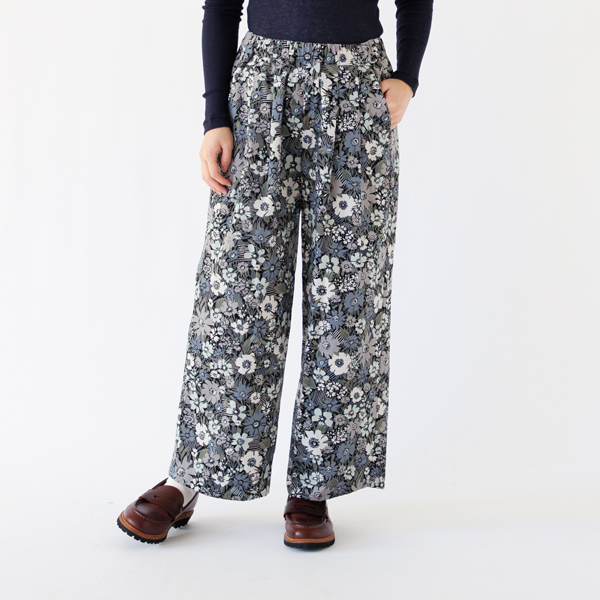 LIBERTY コーデュロイイージーパンツ(Averie)身長:163cm LIBERTY コーデュロイイージーパンツ(Averie)身長:163cm