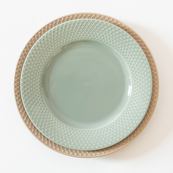 サイズやタイプ違いで組み合わせてお使いいただけます。 サイズやタイプ違いで組み合わせてお使いいただけます。