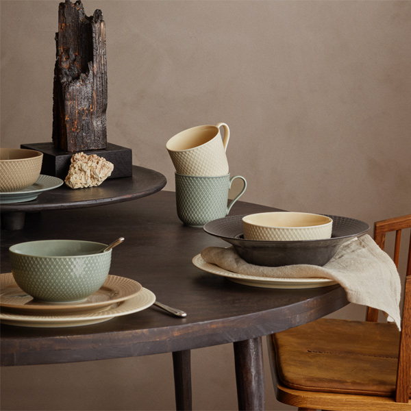 サイズや形違いで組み合わせてお使いいただけます。 サイズや形違いで組み合わせてお使いいただけます。