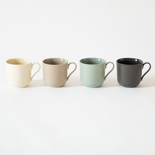 左から、Marble、Clay、Moss、Slate