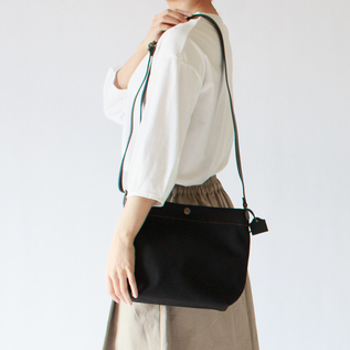 身長156cm (BLACK) 身長156cm (BLACK)
