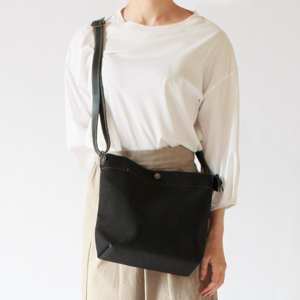 身長156cm (BLACK) 身長156cm (BLACK)