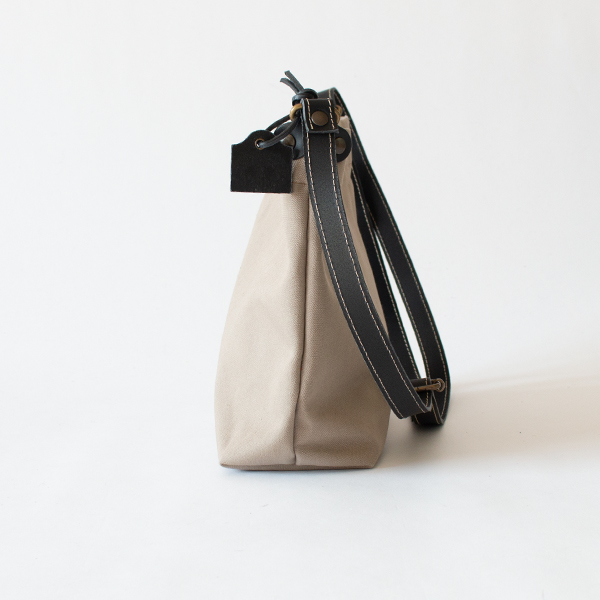 ショルダーバッグ (GALET) ショルダーバッグ (GALET)