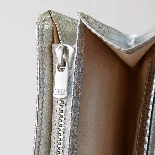 ファスナー(ポストマンウォレットS)