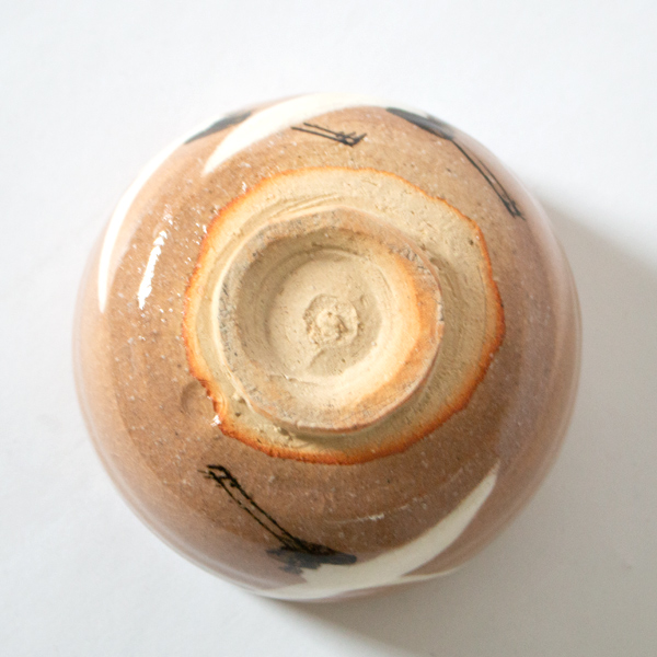 高台は素焼きです