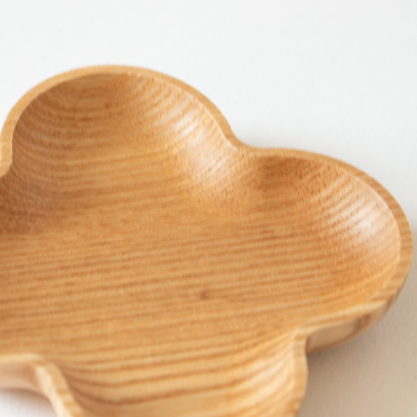 花の豆皿(ハナミズキ)