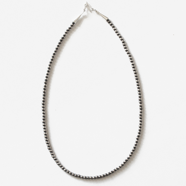 ナバホパールネックレス Oxidized／ERICKA NICOLAS BEGAY（エリッカ