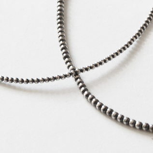 ナバホパールネックレス Oxidized／ERICKA NICOLAS BEGAY（エリッカ