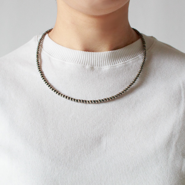 たけのこ♡エリッカニコラスビゲイ5mm45cm Oxidized ナバホパールネックレス Oxidized／ERICKA NICOLAS BEGAY（エリッカ