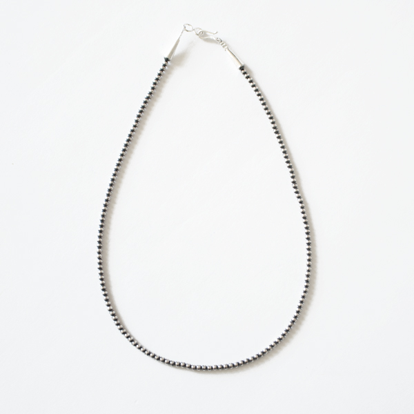 ナバホパールネックレス Oxidized／ERICKA NICOLAS BEGAY（エリッカ