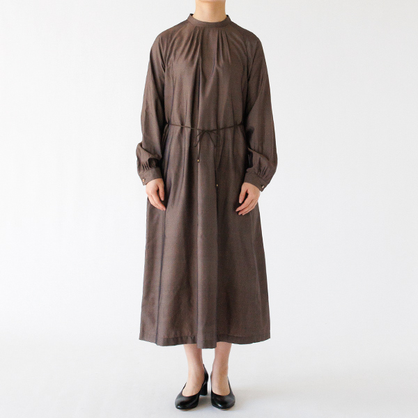 身長163cm(ブラウン)