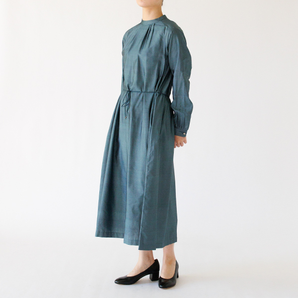 身長163cm(ディープグリーン)