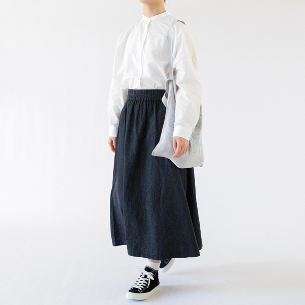 ちょっとした外出、旅先でのサブバッグにも(身長163cm) ちょっとした外出、旅先でのサブバッグにも(身長163cm)