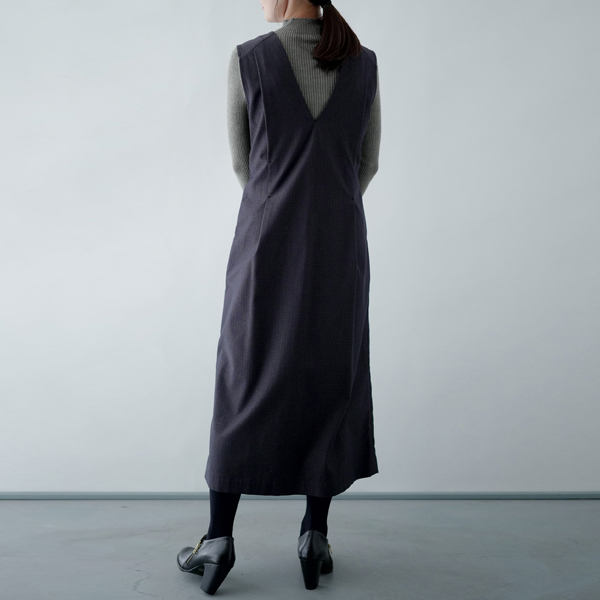 身長162cm(ノースリーブドレス)