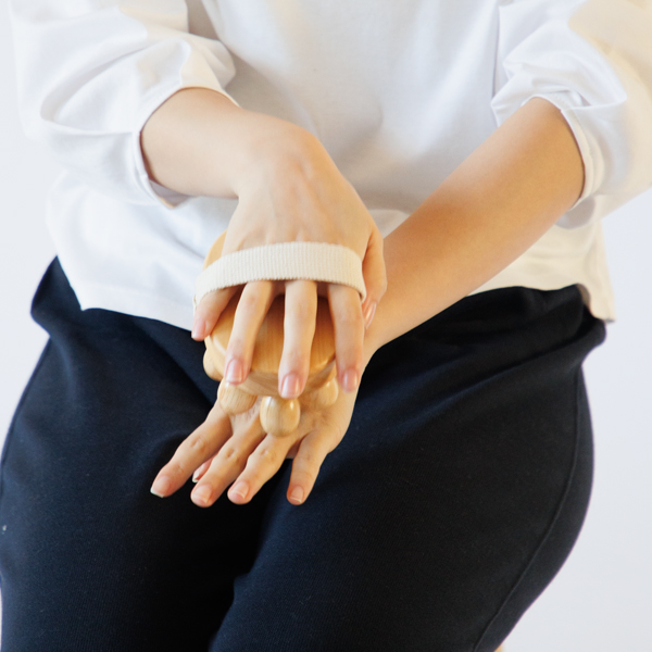 手の甲、手の平、どちらもコロコロ