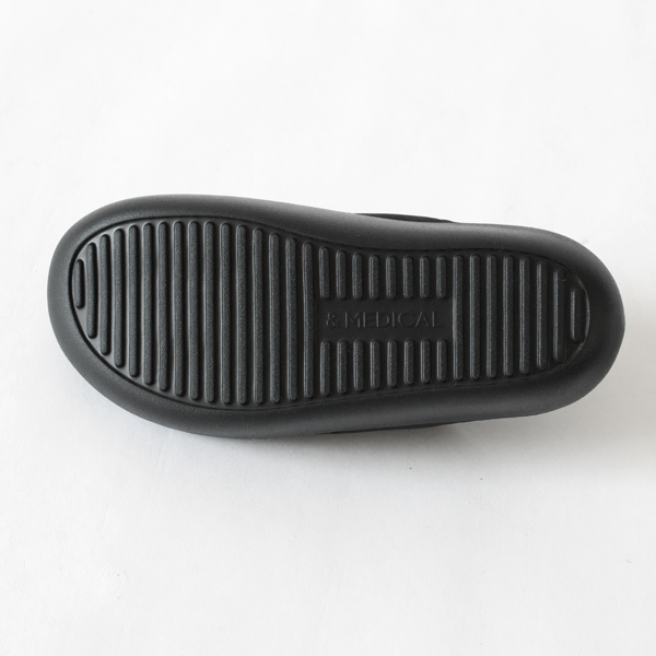 滑りにくいアウトソール(BLACK)