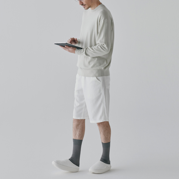 オフィスやルームシューズとしてもお使いいただけます。