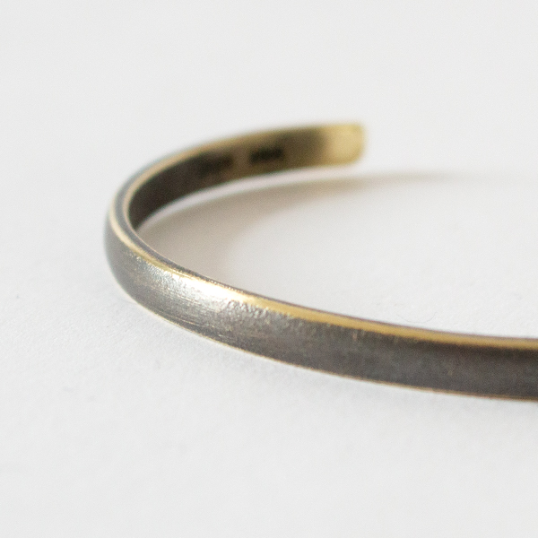 丸みのある柔らかなデザイン(BRASS-M) 丸みのある柔らかなデザイン(BRASS-M)