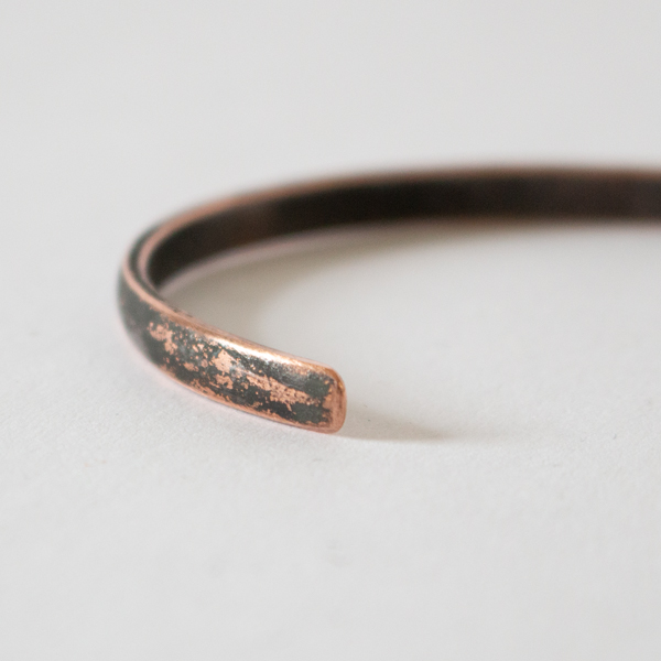 丸みのある柔らかなデザイン(BRASS-M) 丸みのある柔らかなデザイン(BRASS-M)