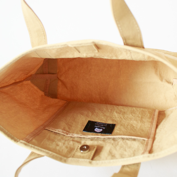 開けたところ(BEIGE)