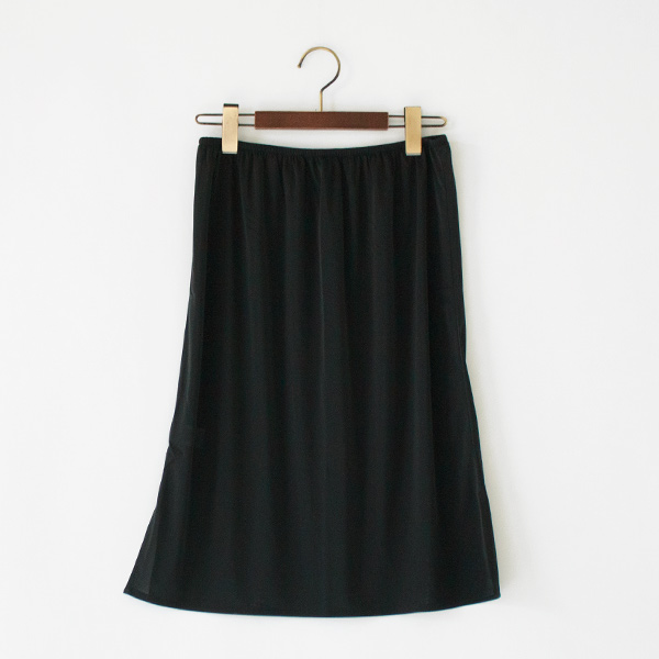 ペチコート付きです