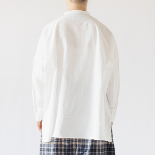 身長163cm・WHITE 身長163cm・WHITE