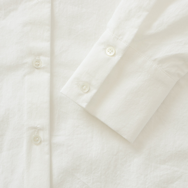 袖口カフスは少し長め(WHITE)