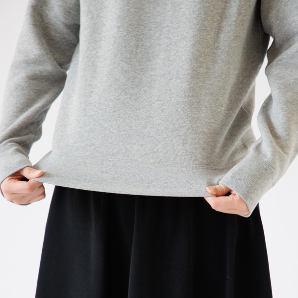 裾のフライスは長めにしてビンテージスウェットをイメージ 裾のフライスは長めにしてビンテージスウェットをイメージ