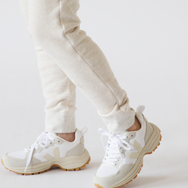 裾が絞ったタイプです