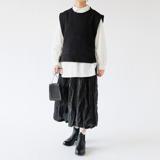ベストとレイヤード(身長163cm・OFF WHITE) ベストとレイヤード(身長163cm・OFF WHITE)