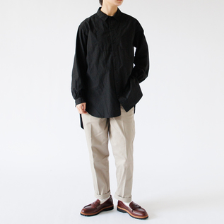 一枚でパンツにさらっと合わせて(身長163cm・BLACK) 一枚でパンツにさらっと合わせて(身長163cm・BLACK)