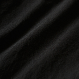 BLACK BLACK
