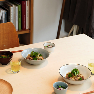 麺類や丼ものなど、あらゆる料理に対応します。 麺類や丼ものなど、あらゆる料理に対応します。