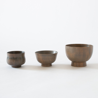 ZUTTO別注 白漆重ね(黒地)は、色の出方に色の濃淡の出具合は制作時の条件に左右されるため、個体差がございます。 ZUTTO別注 白漆重ね(黒地)は、色の出方に色の濃淡の出具合は制作時の条件に左右されるため、個体差がございます。